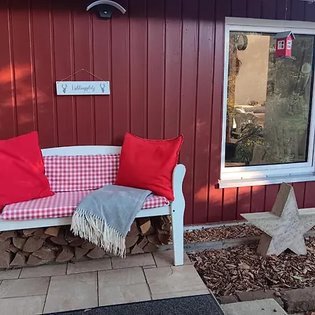 Am Flussufer In Der Mit Kaminofen * Guxhagen