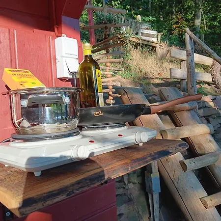 Am Flussufer In Der Mit Kaminofen Guxhagen
